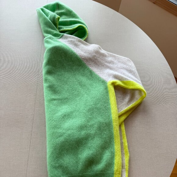 Brodie Womens Colour Pop Cashmere Hoodie Size S in Haze - Picture 4 of 5